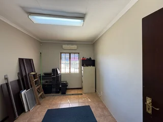 280 SQUARE METER OFFICE TO LET | JEAN AVEUE | DORINKLOOF| CENTURION