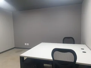 Office to let in Boardwalk Office Park