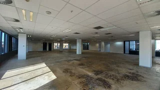 MENLYN CORNER | FRIKKIE DE BEER STREET | MENLYN