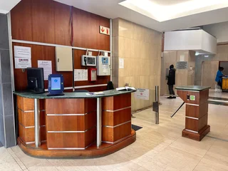 STRAND STREET - OFFICE SPACE TO RENT - CAPE TOWN, CBD - 48m²