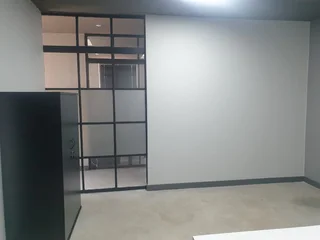 Office to let in Boardwalk Office Park