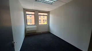 Ready to move in office to let in Boardwalk Office Park, Faerie Glen