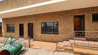 25 SQUARE METER OFFICE TO LET | SECOND AVENUE | LAUDIUM | CENTURION