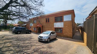 25 Square Meter Office To Let | Second Avenue | Laudium | Centurion