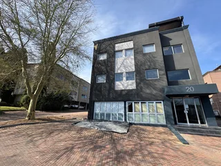 522m2 Office Space for Sale - Sunninghill Office Park, Sandton