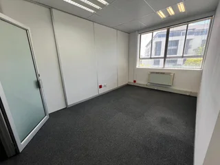 64m² Office To Let in Tyger Valley - Natural light