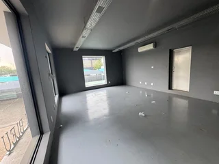 Prime 100m² Showroom to Let - 18 Archimedes Street, Kramerville, Sandton