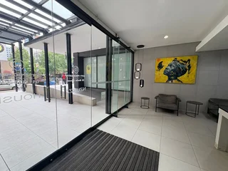 Prime Office Available to Rent – Nzunza House, 28 Melle Street, Braamfontein