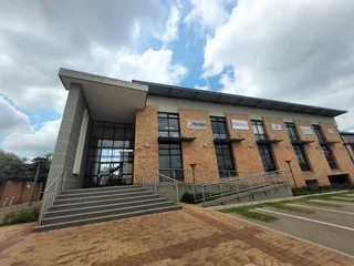 To Let - Glen Eagle Office Park, Koorsboom Avenue, Glen Marais