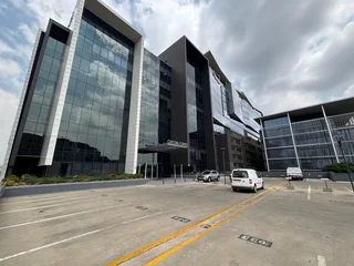 Prime Office Space to Let - Oxford Corner, Rosebank, Johannesburg
