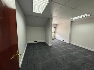 Prime Office Space to Let - 26 Sturdee Avenue, Rosebank