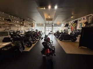 120m² Prime Retail Space To Let in Blouberg