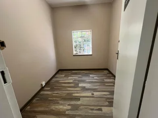 Prime Office Space to Let - 11 5th Street La Rochelle, Turffontein