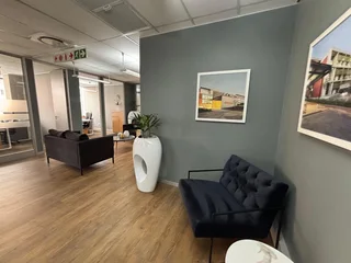 Prime Office Space to Let - Oxford Corner, Rosebank, Johannesburg