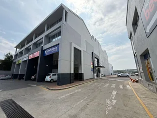 Prime Office Space to Let - Blackheath Mews, Randburg