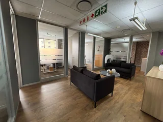Prime Office Space to Let - Oxford Corner, Rosebank, Johannesburg