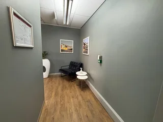 Prime Office Space to Let - Oxford Corner, Rosebank, Johannesburg