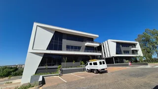 Office to let in Centurion