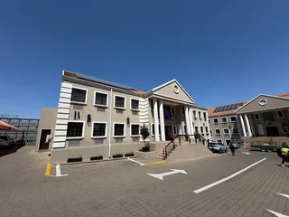 Ground Floor Office Space to Let - Gallagher Business Exchange, Halfway House, Midrand