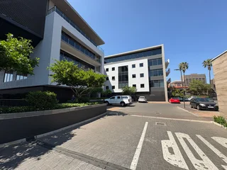 Prime 248.16m² Office Space to Let - Hill on Empire, Parktown
