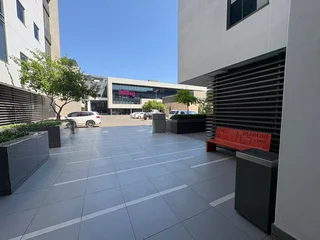 Prime 248.16m² Office Space to Let - Hill on Empire, Parktown