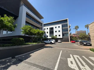 Prime 381.10m² Office Space to Let - Hill on Empire, Parktown