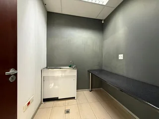 Prime 151m² Office Space to Let - Infinity Office Park, Meyersdal