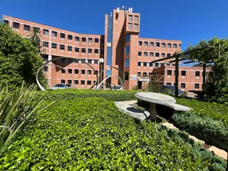 Prime 210m2 Office Space to Let - Waterview Corner, Bruma, Johannesburg