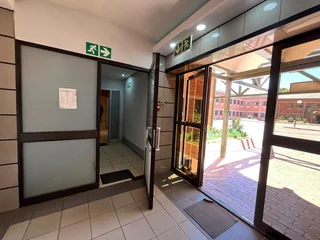 Prime 210m2 Office Space to Let - Waterview Corner, Bruma, Johannesburg