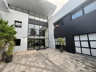 Ground Floor Office to Let - Offices of Hyde Park, 1 Strouthous Road, Hyde Park