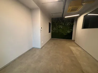 Ground Floor Office to Let - Offices of Hyde Park, 1 Strouthous Road, Hyde Park