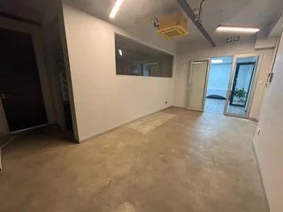 Ground Floor Office to Let - Offices of Hyde Park, 1 Strouthous Road, Hyde Park