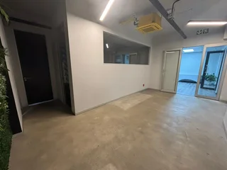 Ground Floor Office to Let - Offices of Hyde Park, 1 Strouthous Road, Hyde Park