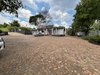 For Sale – 31 Keyes Avenue, Rosebank, Johannesburg