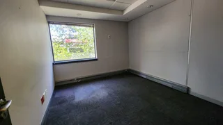 Office to let in secure office park