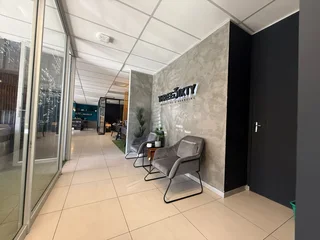 Stunning 126m2 Office Space to Let - Blueberry Office Park, Honeydew, Roodepoort