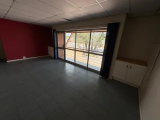 Prime 391m² Office to Let - Corporate Park South, Randjespark, Midrand