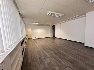 62m² Boland Bank Building Cape Town - A grade