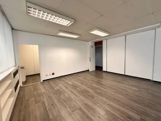 62m² Boland Bank Building Cape Town - A grade