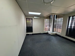 Ground-Floor Office Space to Let - 31 Wessel Road, Rivonia, Sandton
