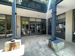 Medical Suite to Let - Rivonia Gate Health Centre, Rivonia, Sandton