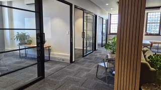 220m² Office to Let in La Concorde Office Precinct, Paarl