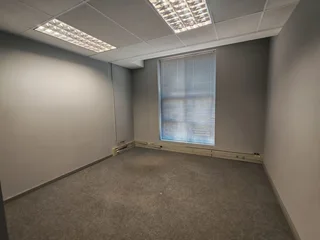 MENLYN WOODS OFFICE PARK | SPRITE AVENUE | FAERIE GLEN