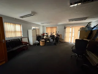 Prime Office Space to Let - Ridgeview Office Park, Randburg