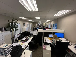 807.60m² Office To Let on Old Oak Road, Oakdale, Bellville