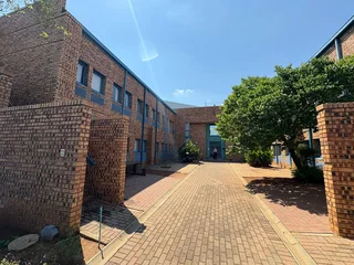 Prime Office to Let - 399 George Street, Randjespark, Midrand