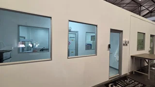 LARGE WAREHOUSE TO LET IN ROUTE 21, CENTURION.