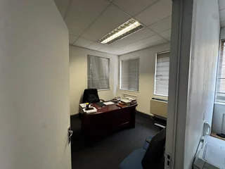 Prime 138m² Office to Let - 45 Homestead Road, Rivonia, Sandton