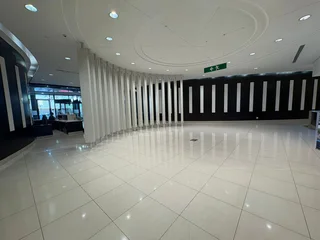 Prime Showroom Space to Let – 25 Ameshoff Street, Braamfontein