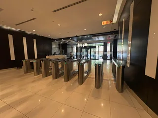 Prime Showroom Space to Let – 25 Ameshoff Street, Braamfontein